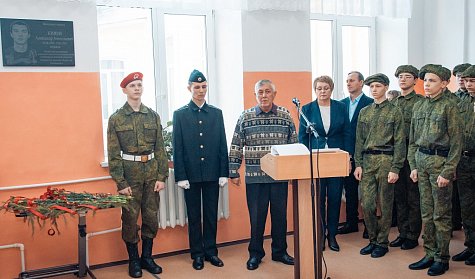 Абдулинцы увековечили память героев-земляков 